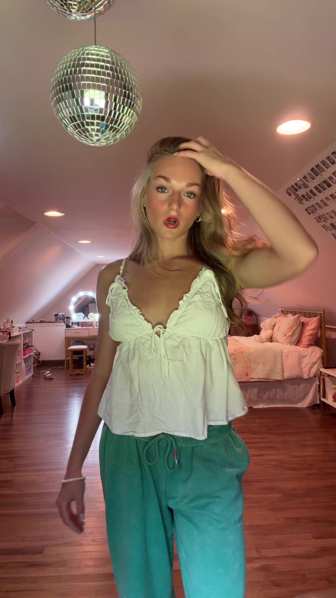 @kat