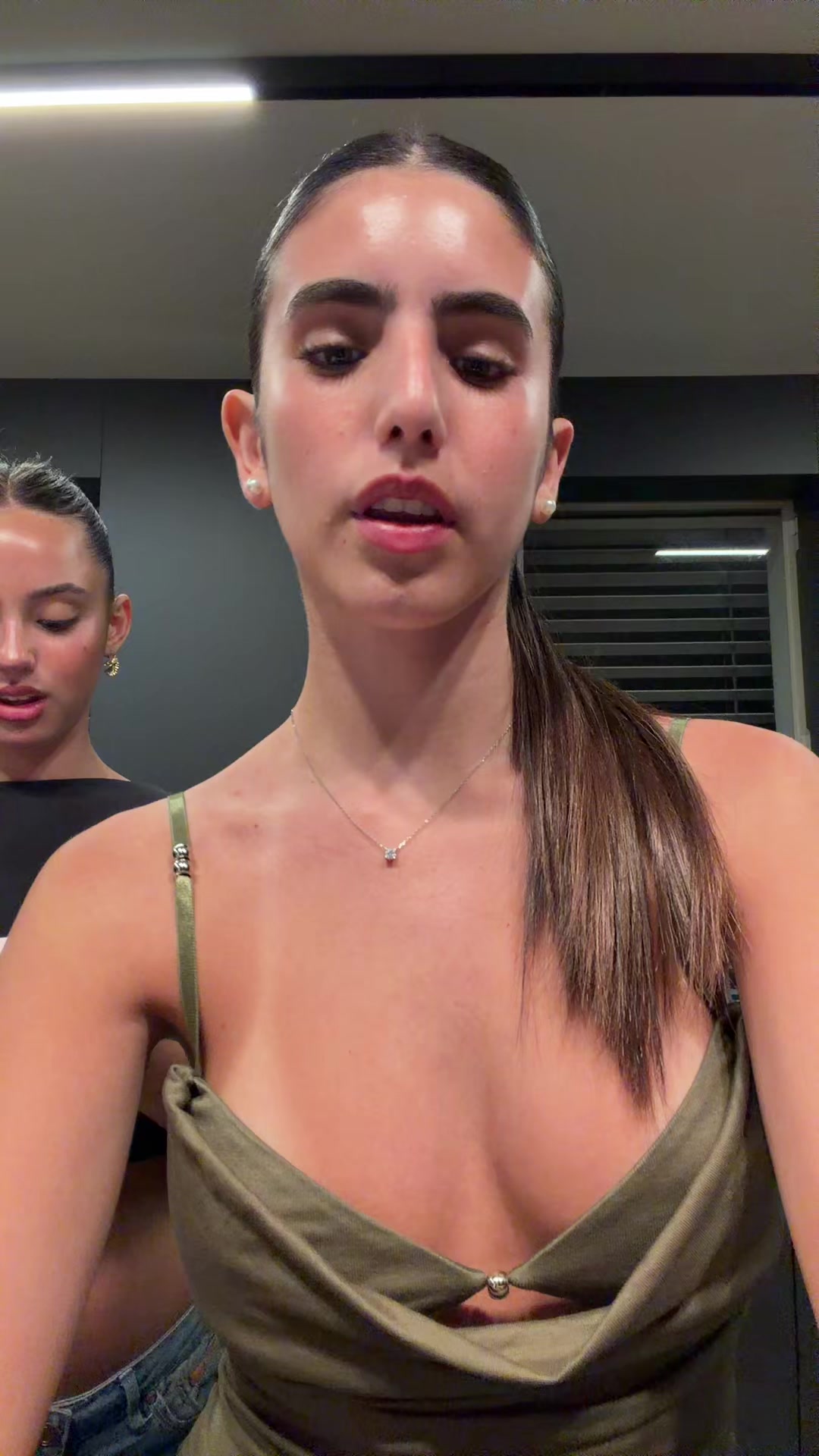 @Userrr_lihi