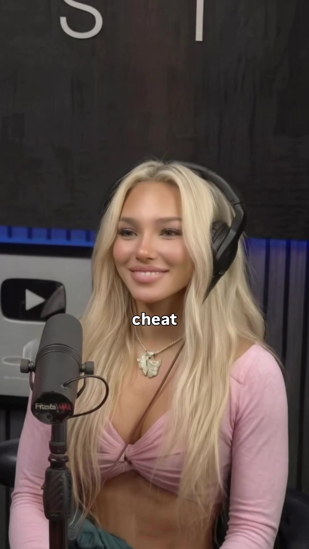 @Yana Voss 🦋