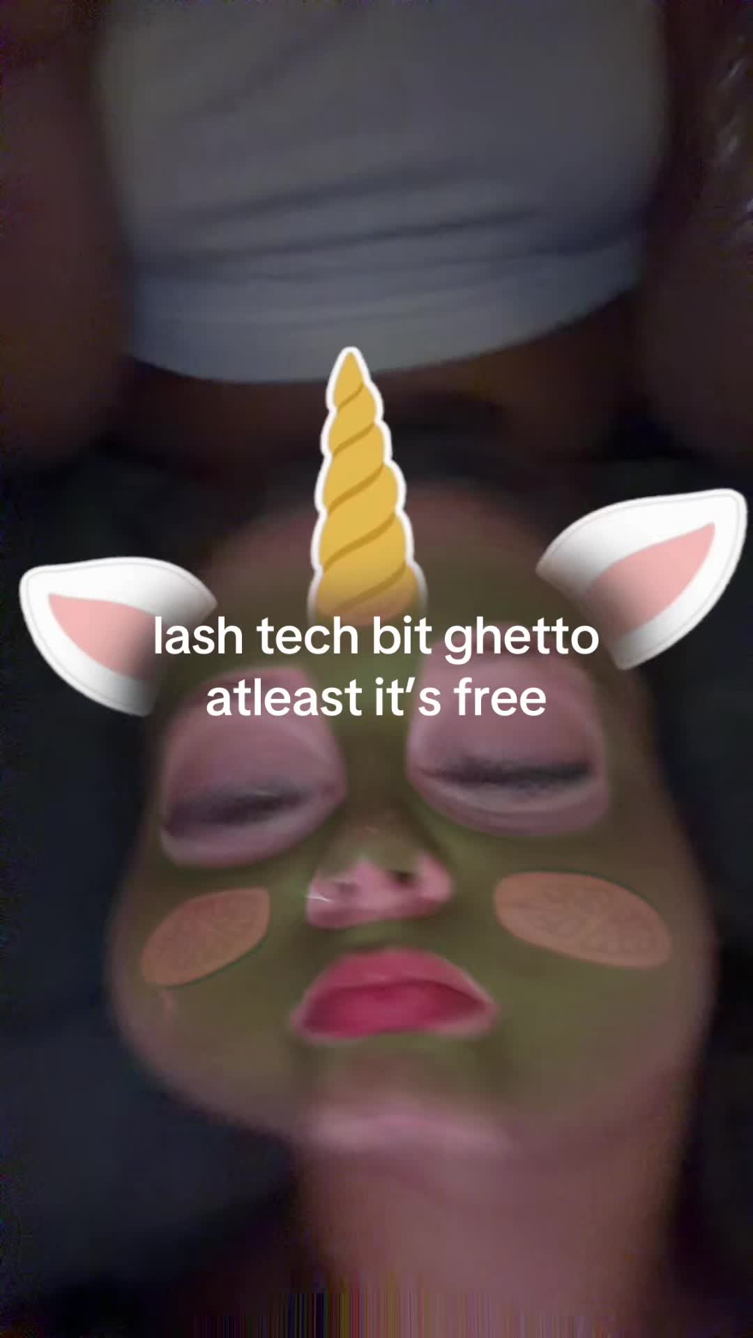 @(⊃。•́‿•̀。)⊃