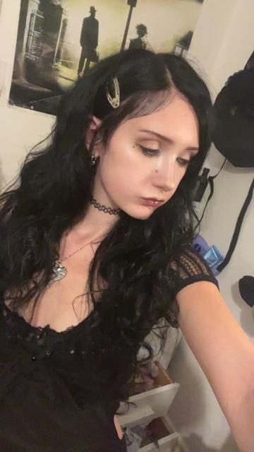 @emily 🫧