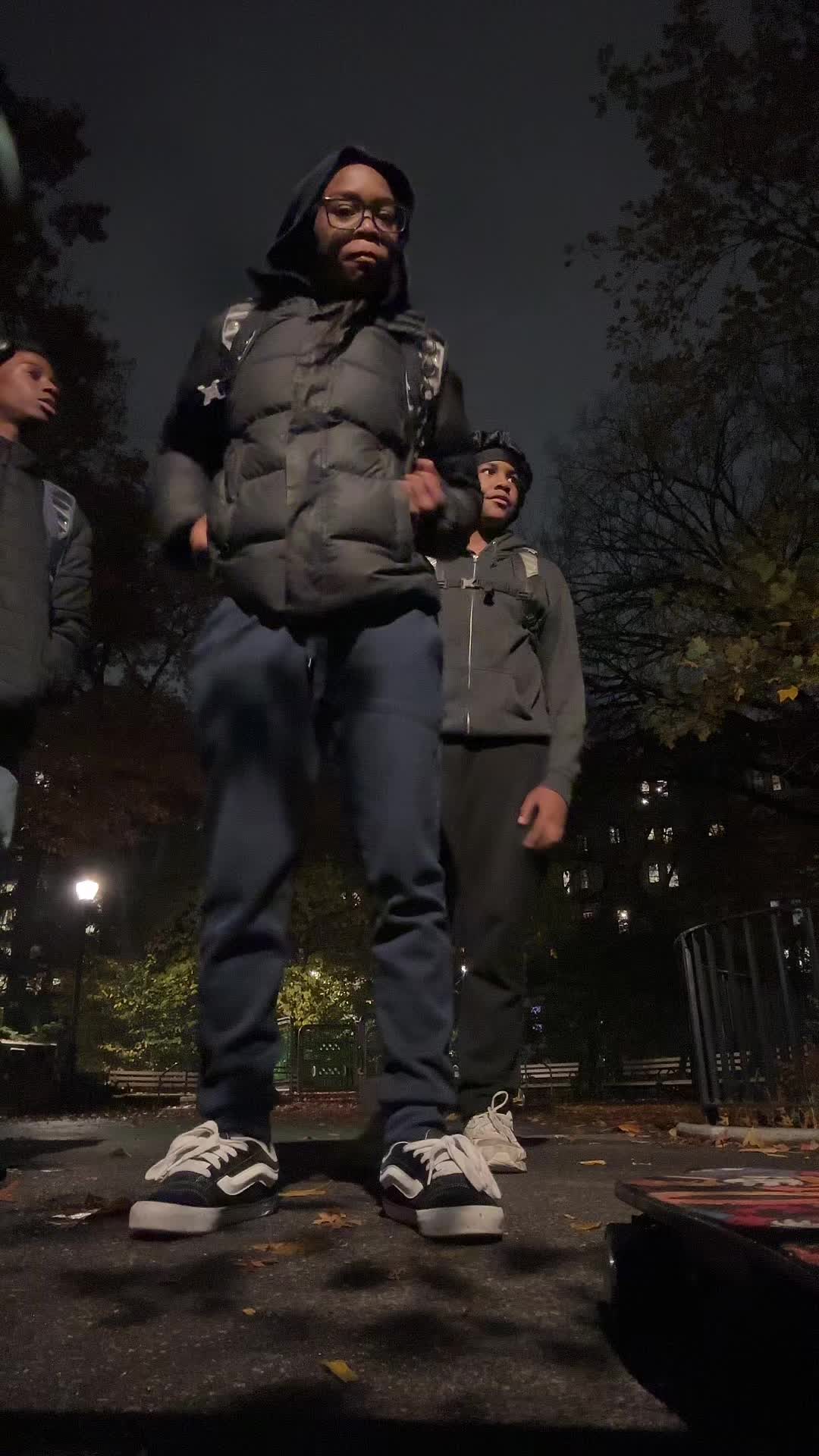 @C.💫