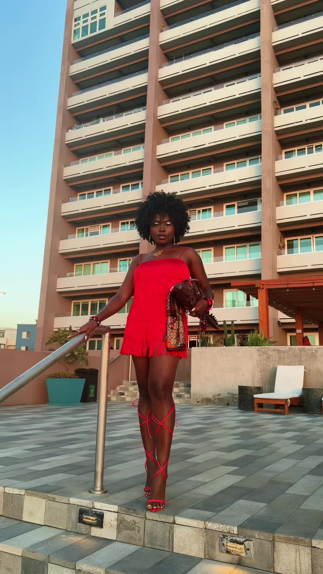 @tinaa_starra