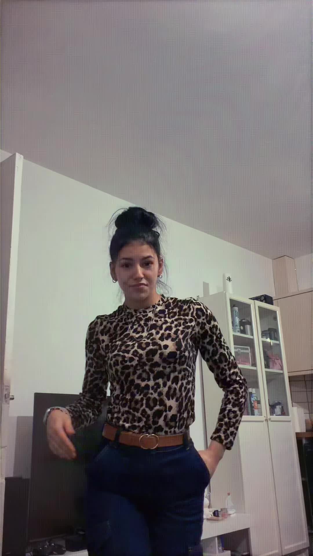 @Adina Ada27