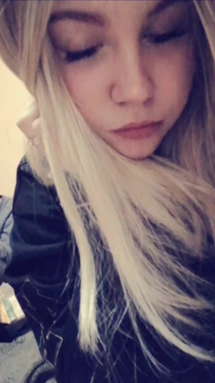 @[85]Твоя мать >3