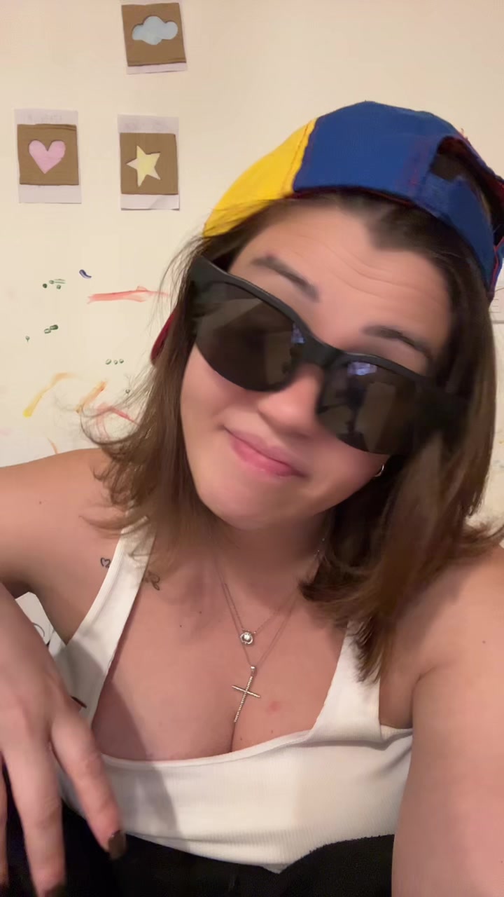 @Iza