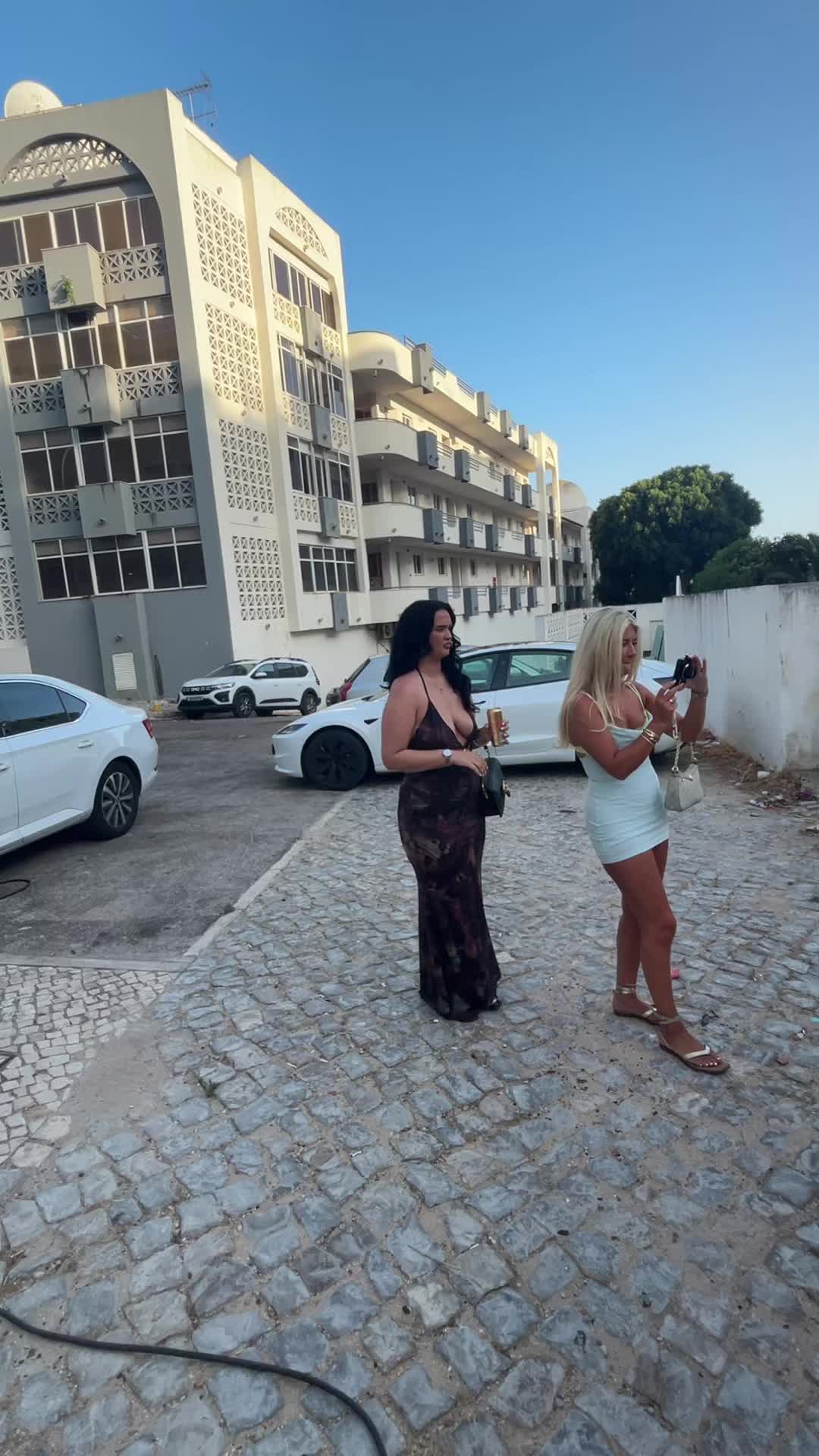 @B✨