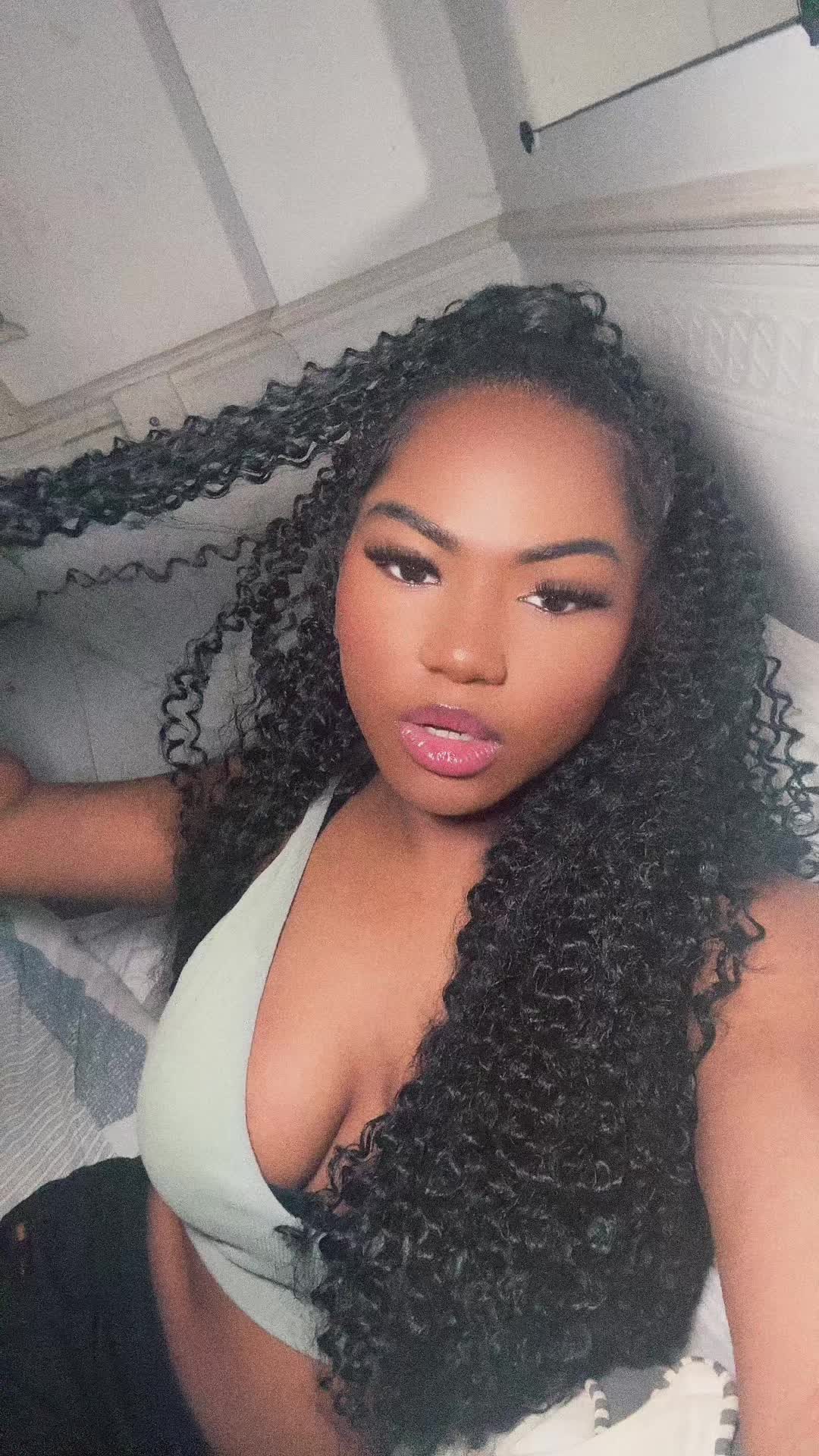 @trinidoll🇹🇹