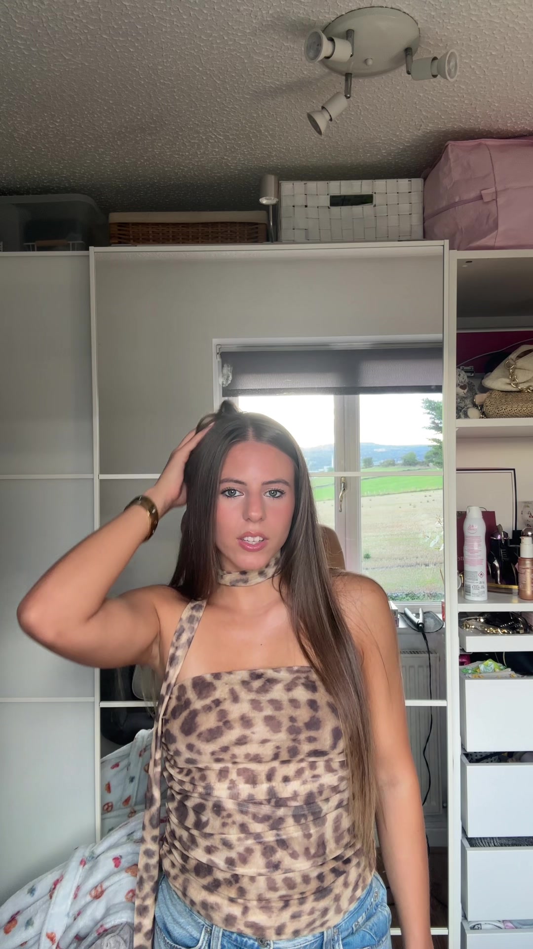 @Liv