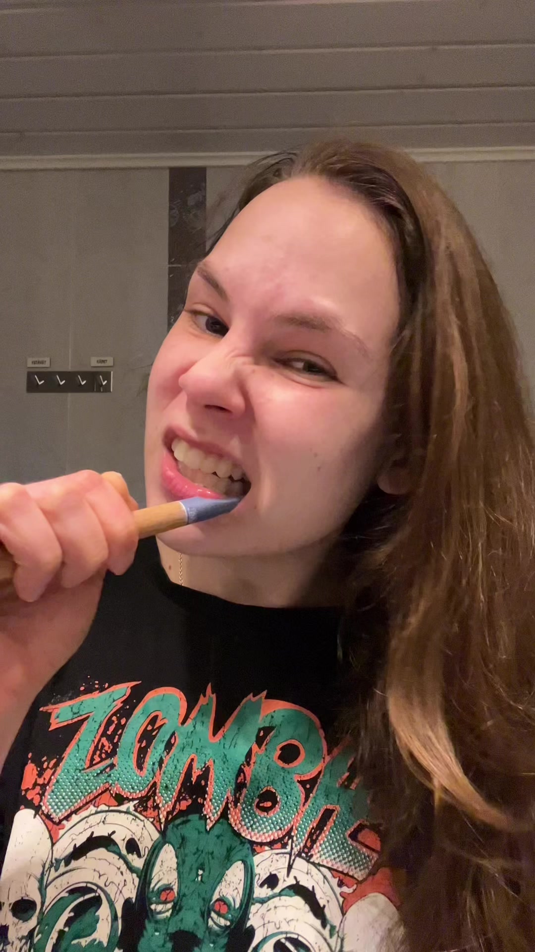 @Rousena🍞