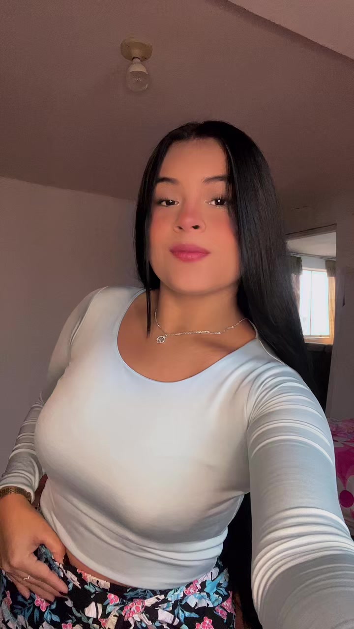 @Mayerly🦋🫰🏽