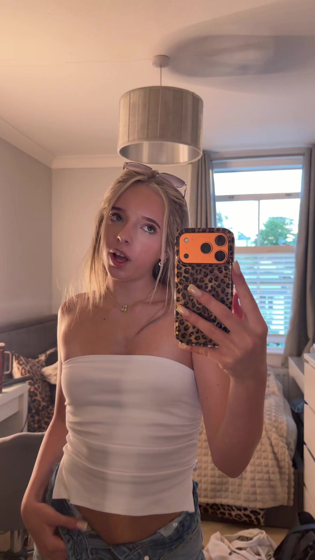 @😋