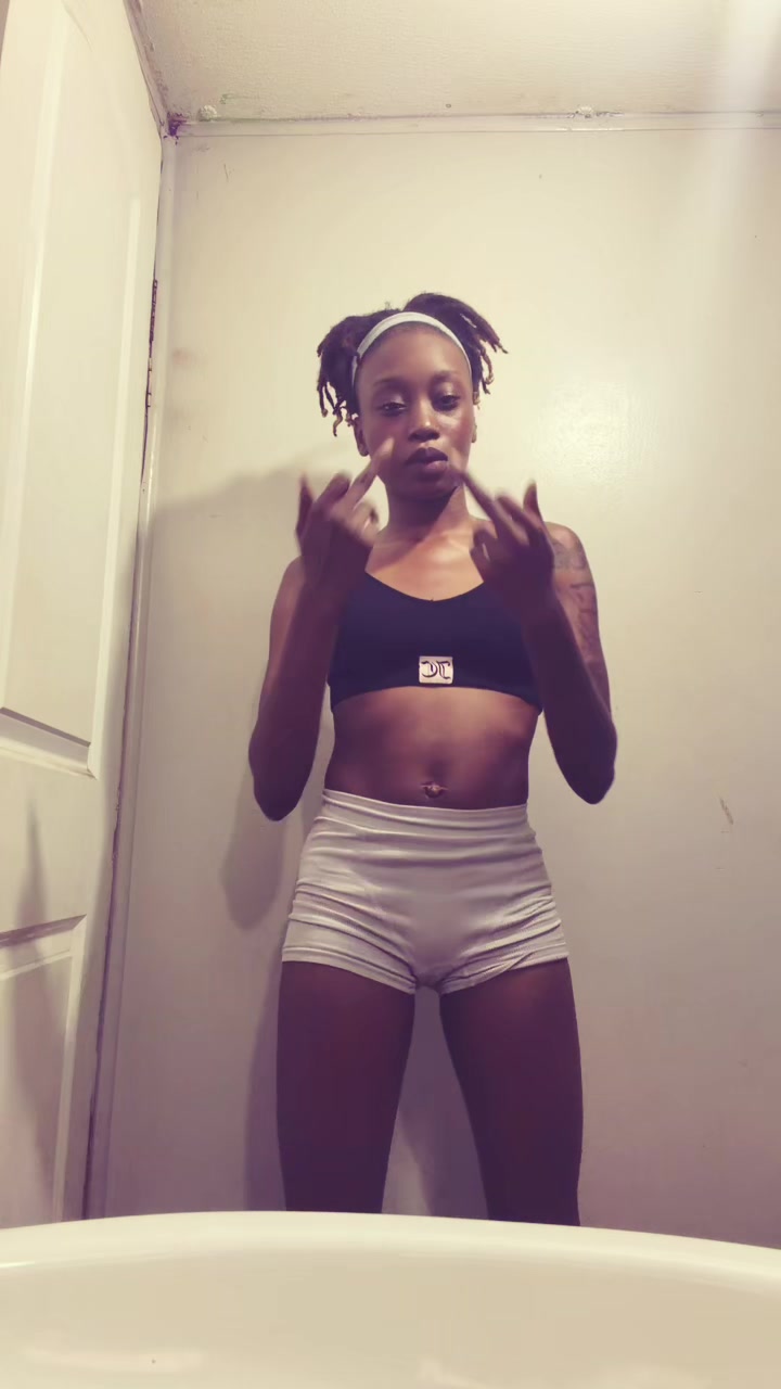 @skinnyminnie787