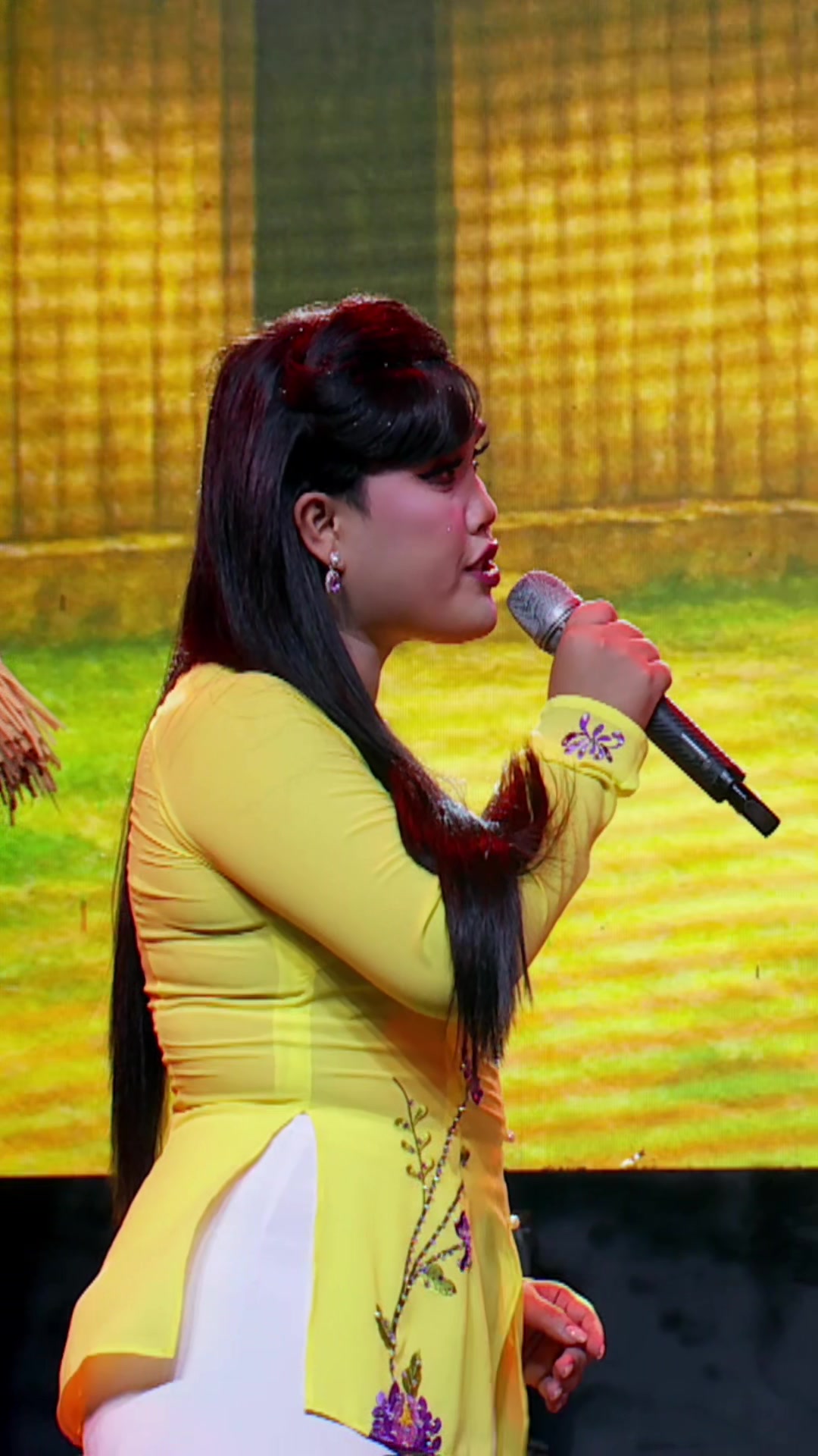 @HÓNG HỚT LÔ TÔ🎭