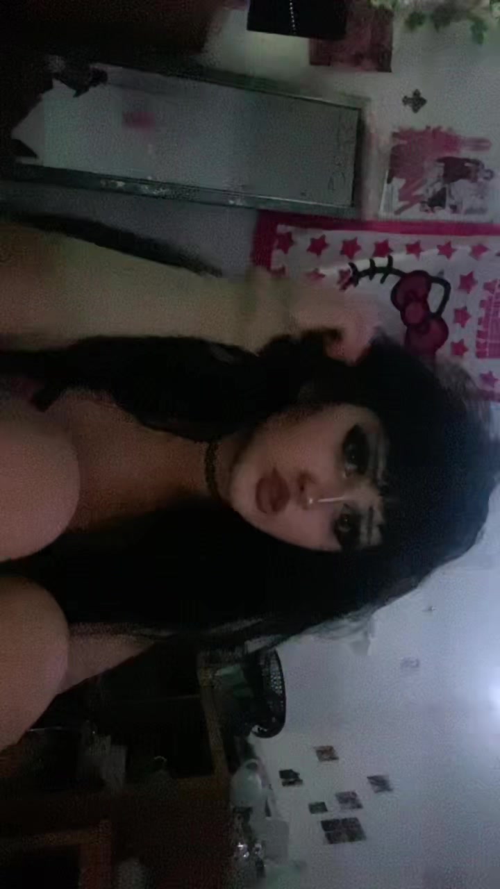 @r4venbarkz