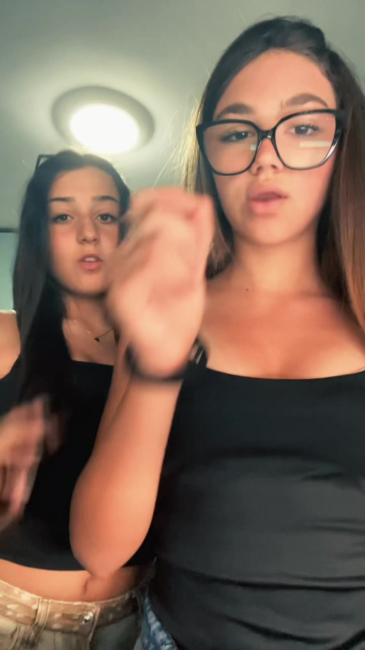 @αχωριστία