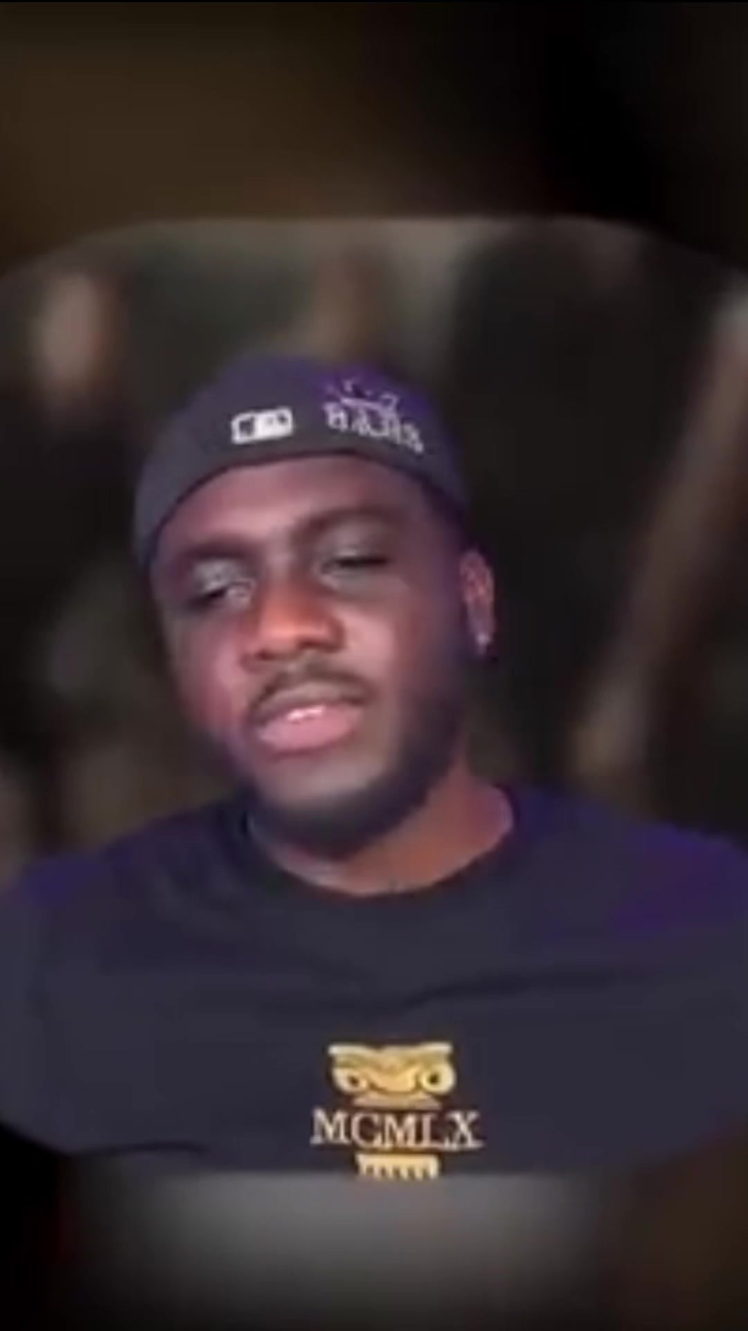 @Akinreacts