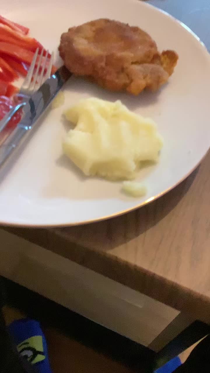 @NikooLikoo