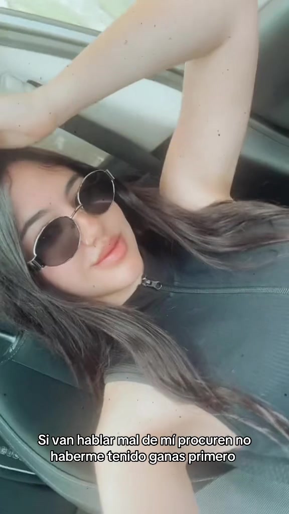@￶💋💋