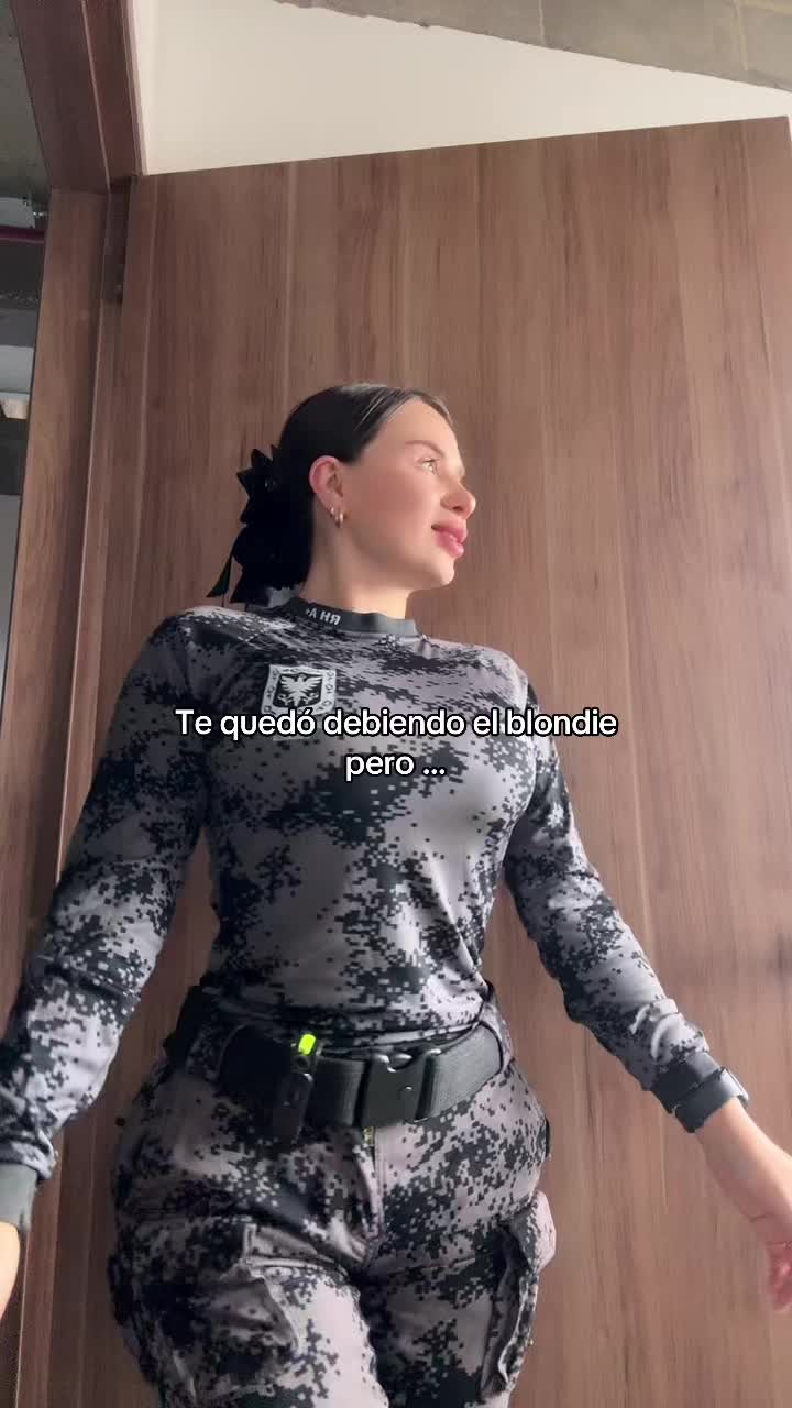 @Jennifer Bello • Te sigue
