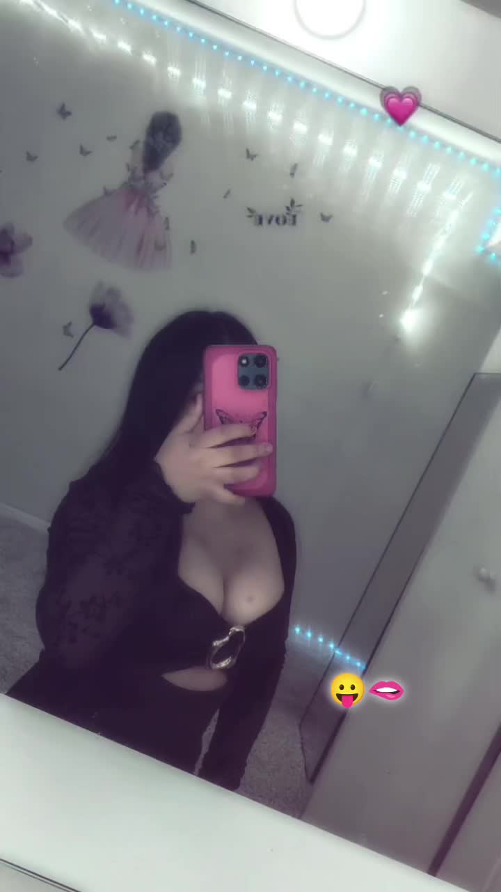 @karina🔹