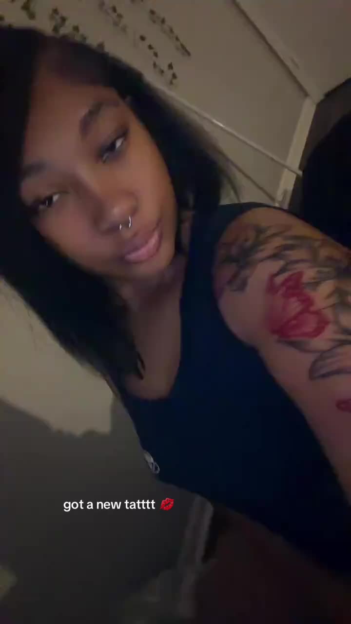 @Mia.sloane