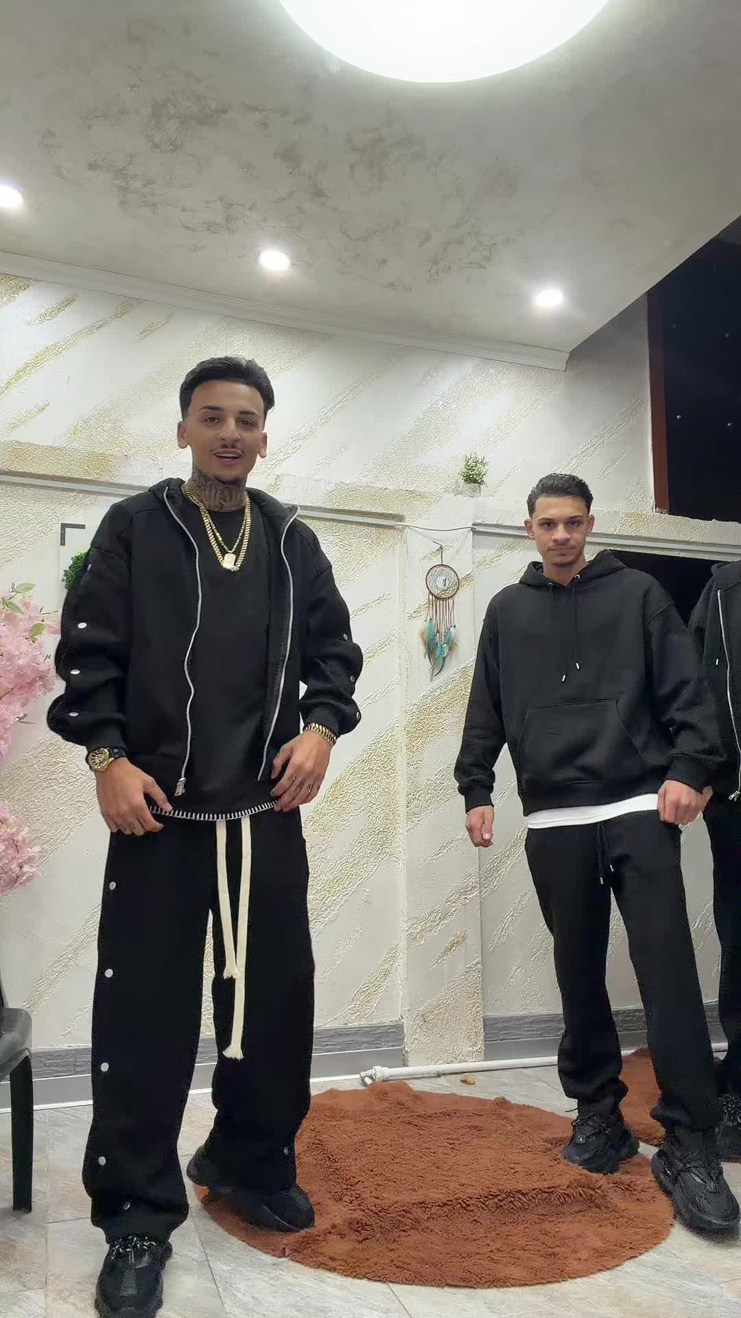 @Lazăr666