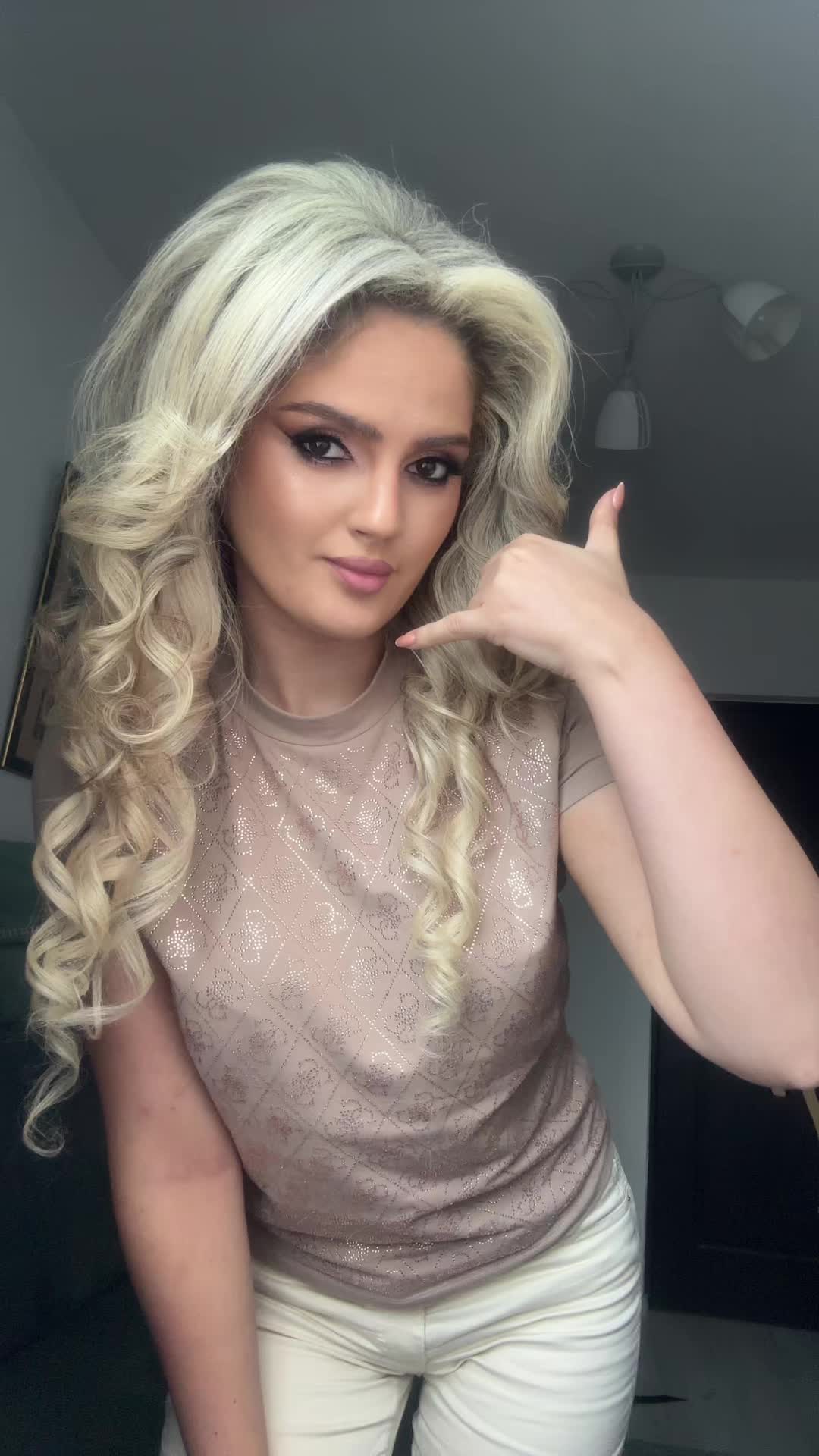 @Agniteez🫰🏻