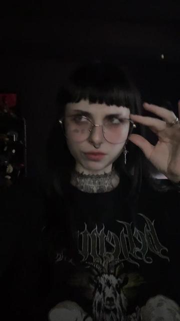 @ACIDSLVT (They/Them)