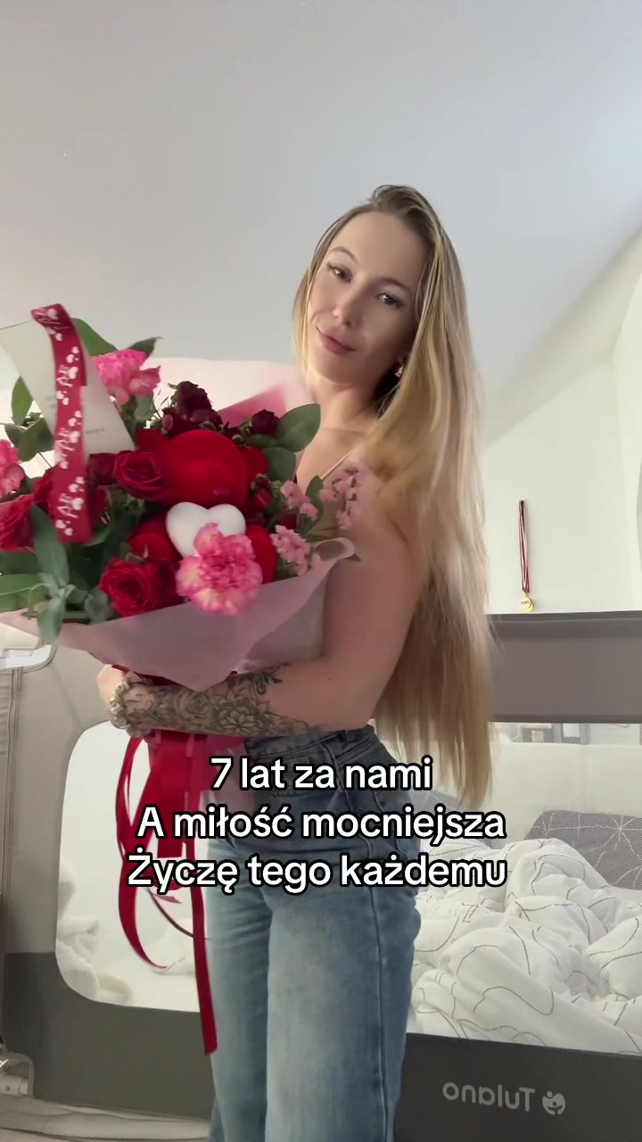 @bloodygirl