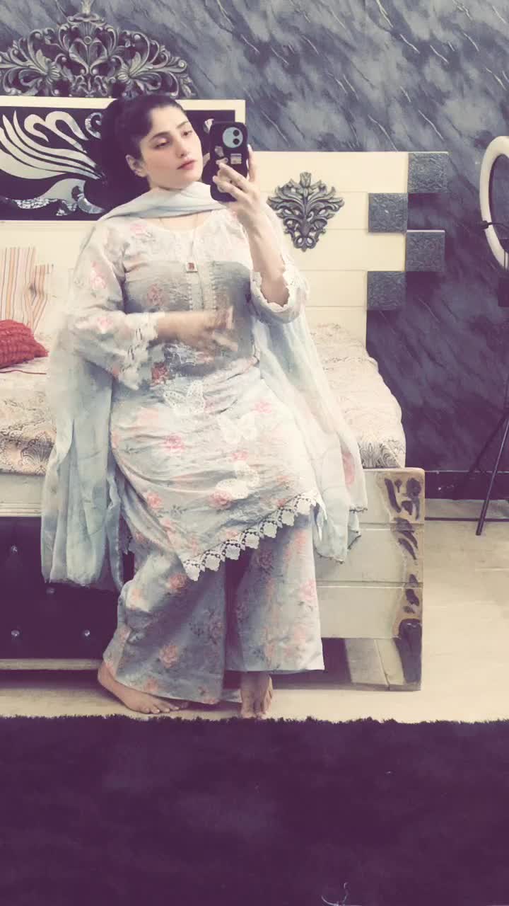 @Anaya 333