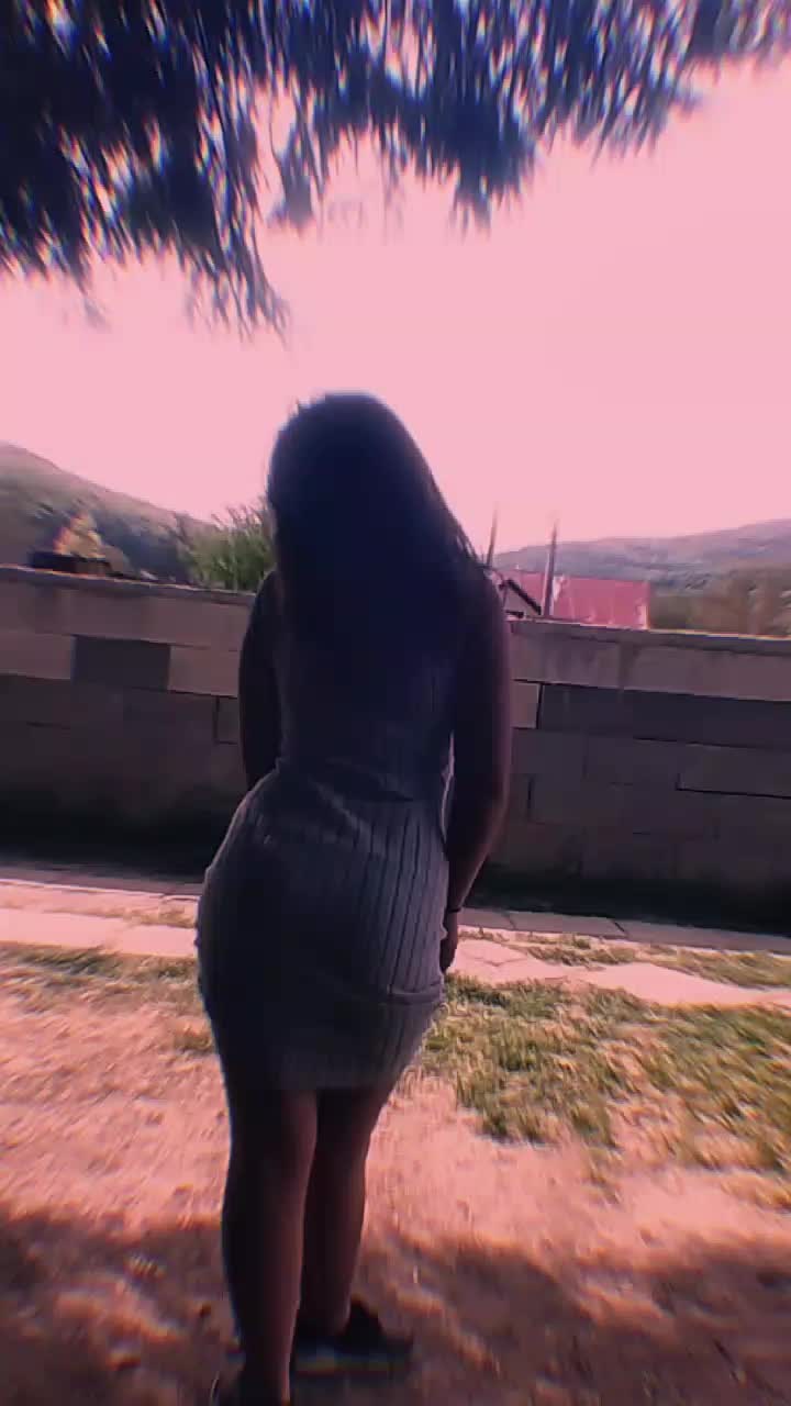 @Mœmeño Ñepoviēm