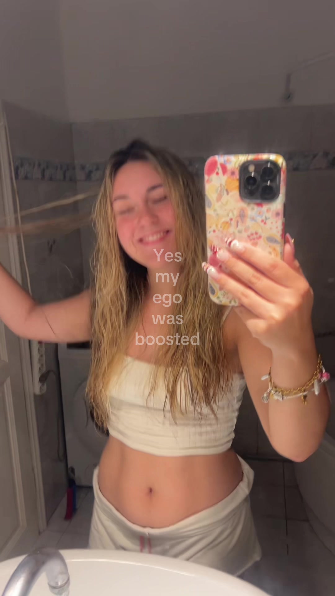 @Elena🤫
