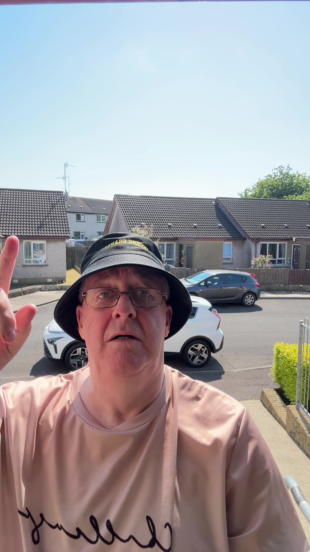 @TECHNO GRANDAD