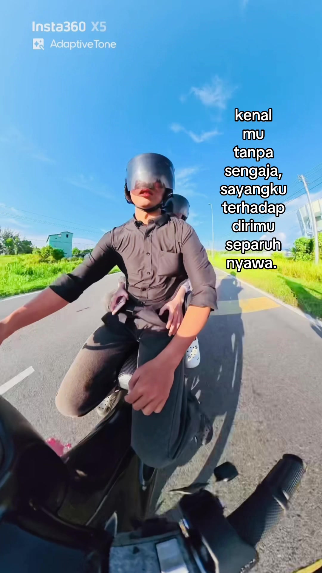 @๐ธ y ๐
o ๐ฟ
