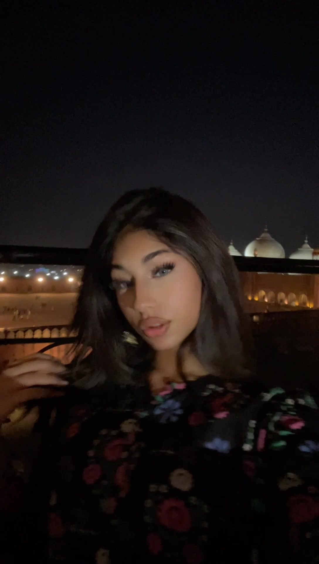 @𝐄ꨄ