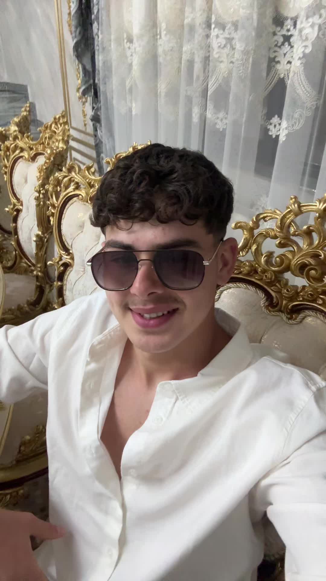 @🧃