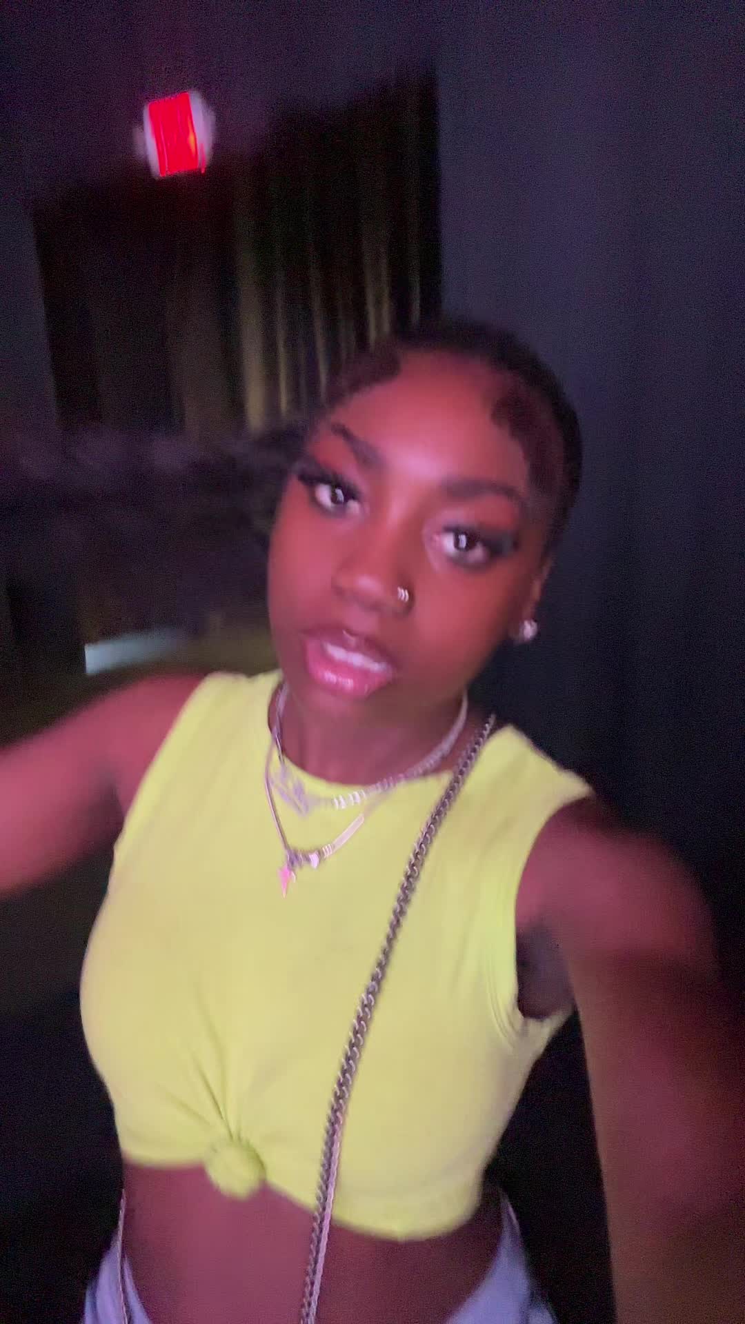 @️