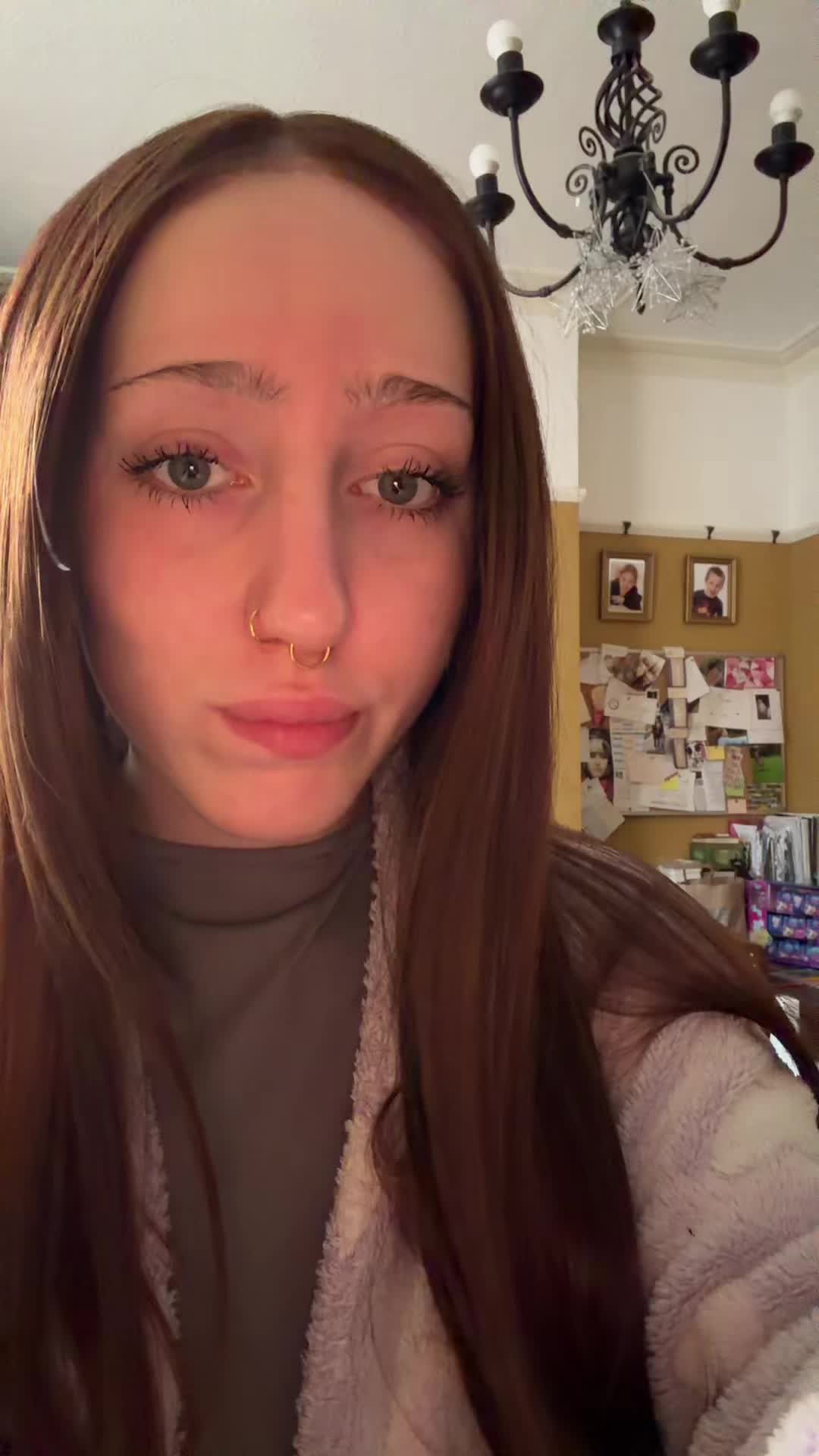 @🐼
