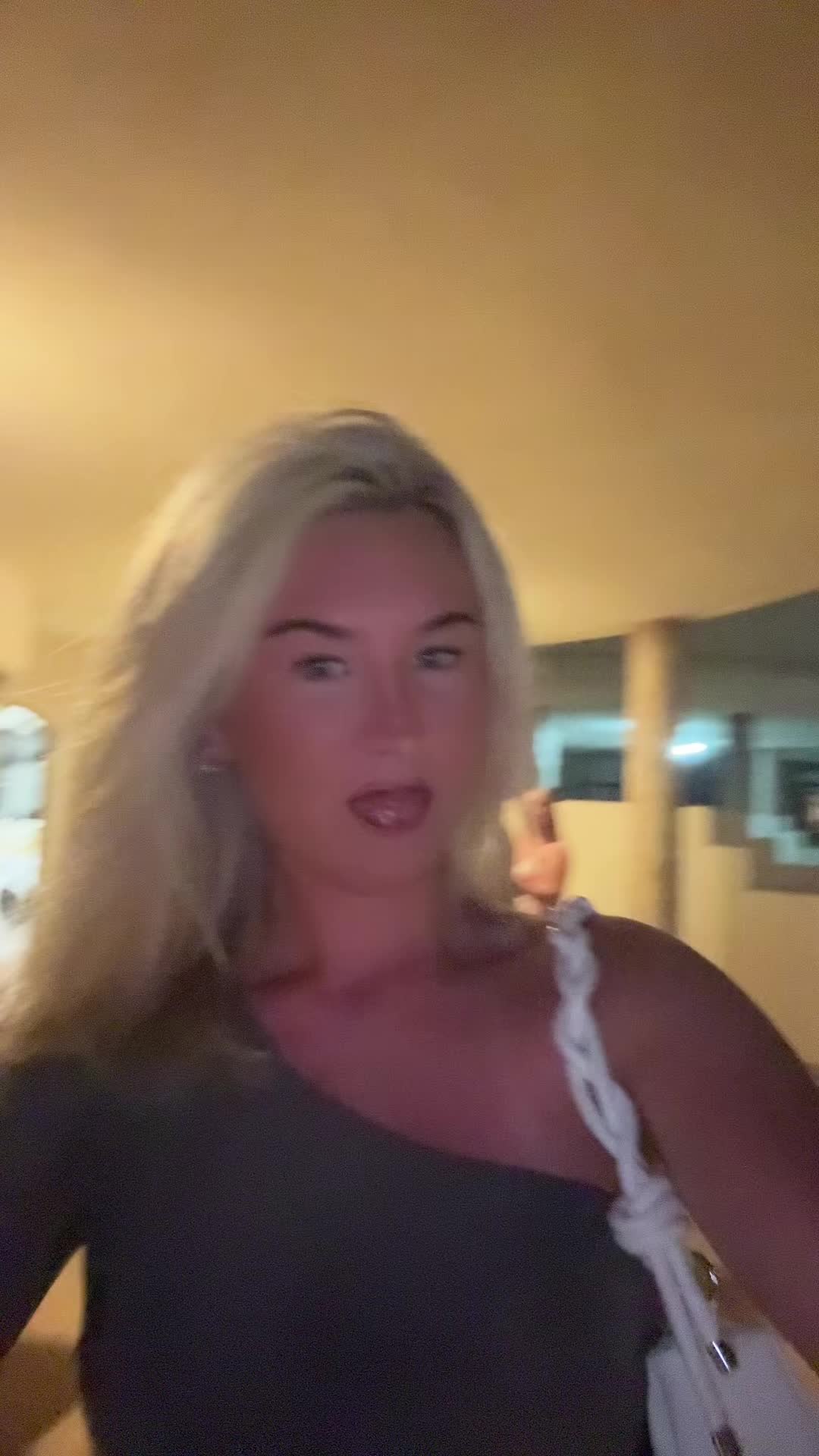 @Elleyjean