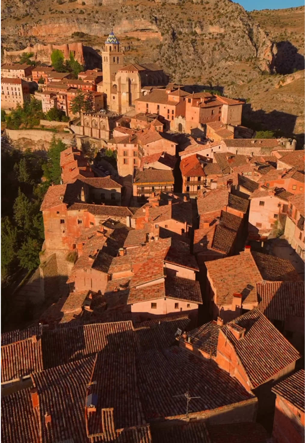 @Sitios de España