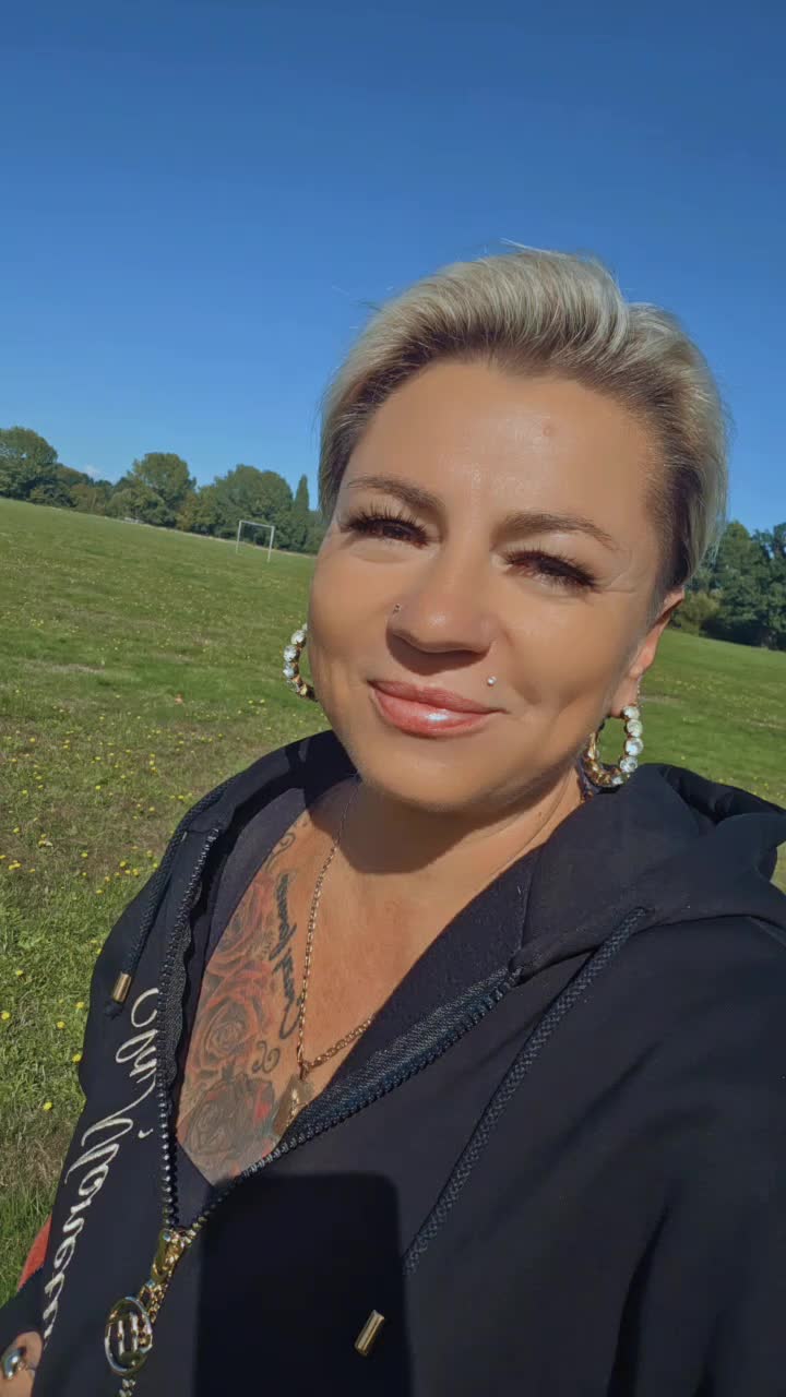 @mała monia