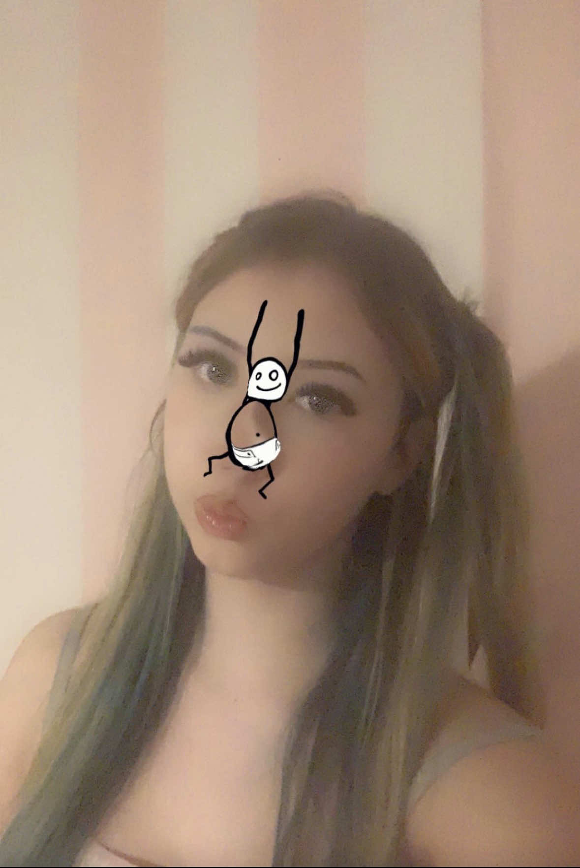 @𝓜𝓸𝓵𝓵𝓲𝓮🪽