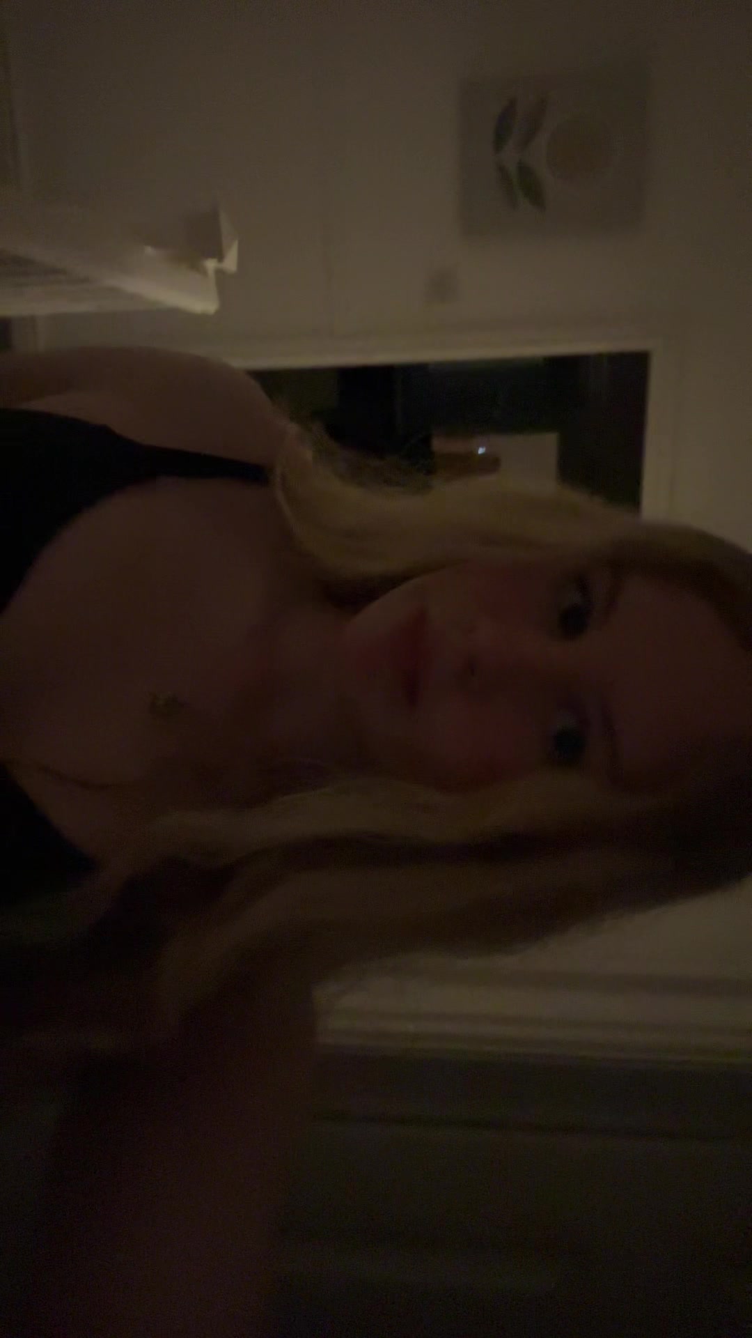 @jess_giz