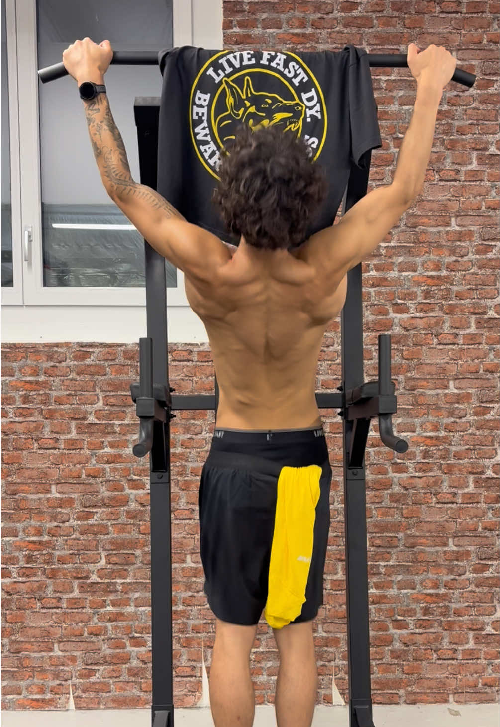 @PJ SRISŨK