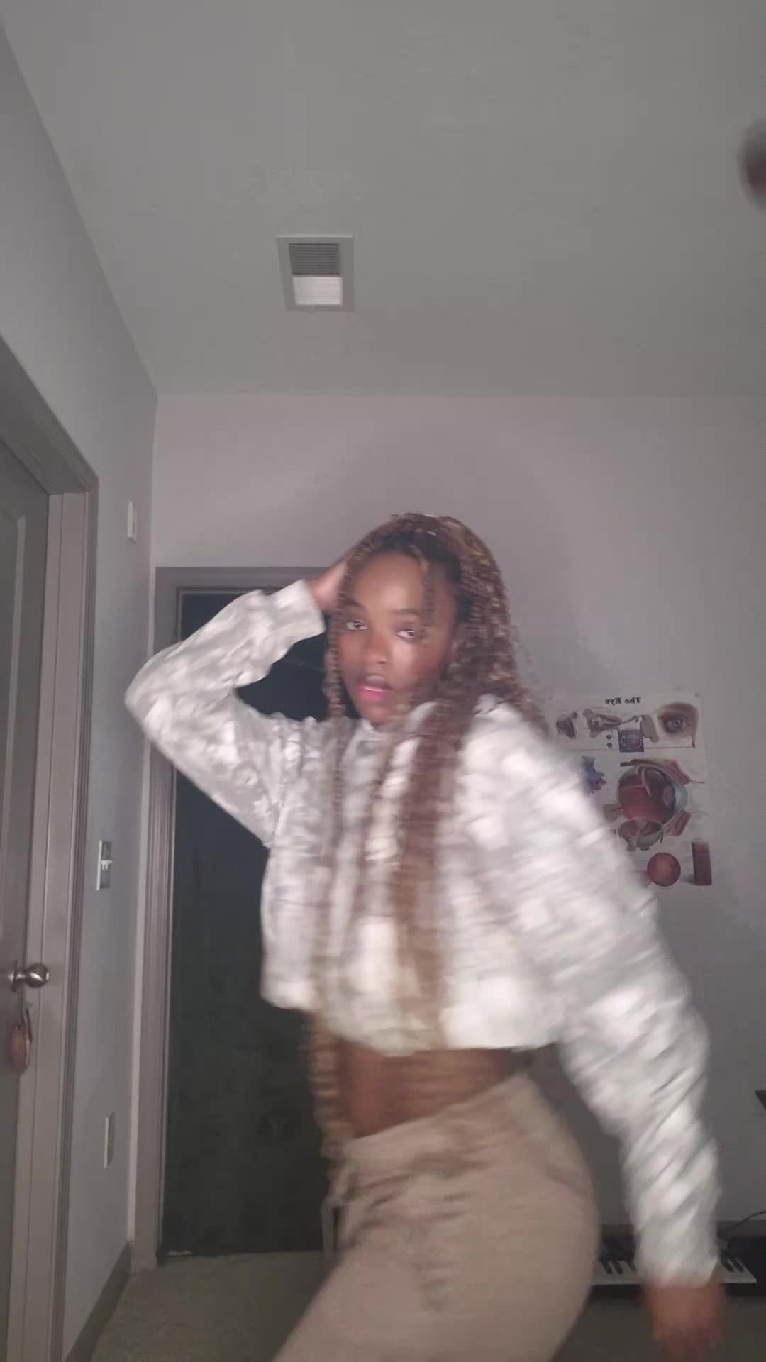 @Simone