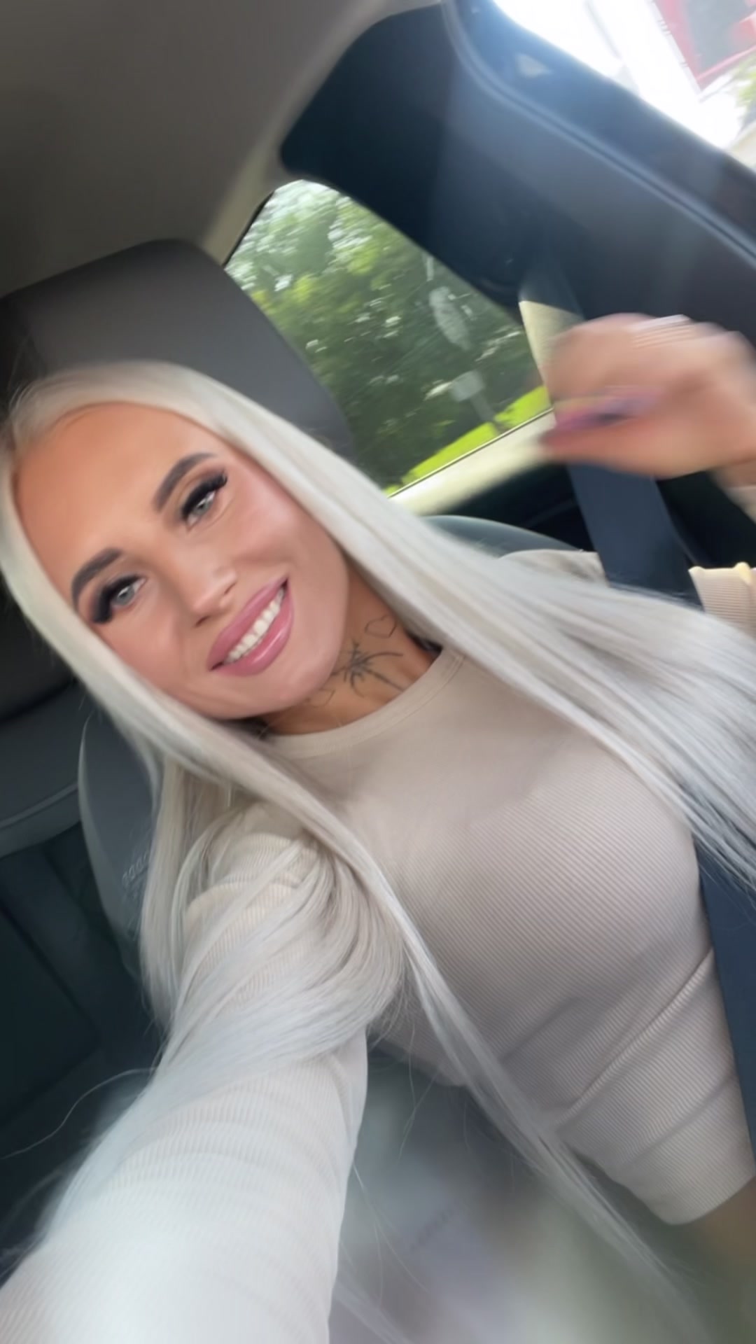 @PaneleSimona