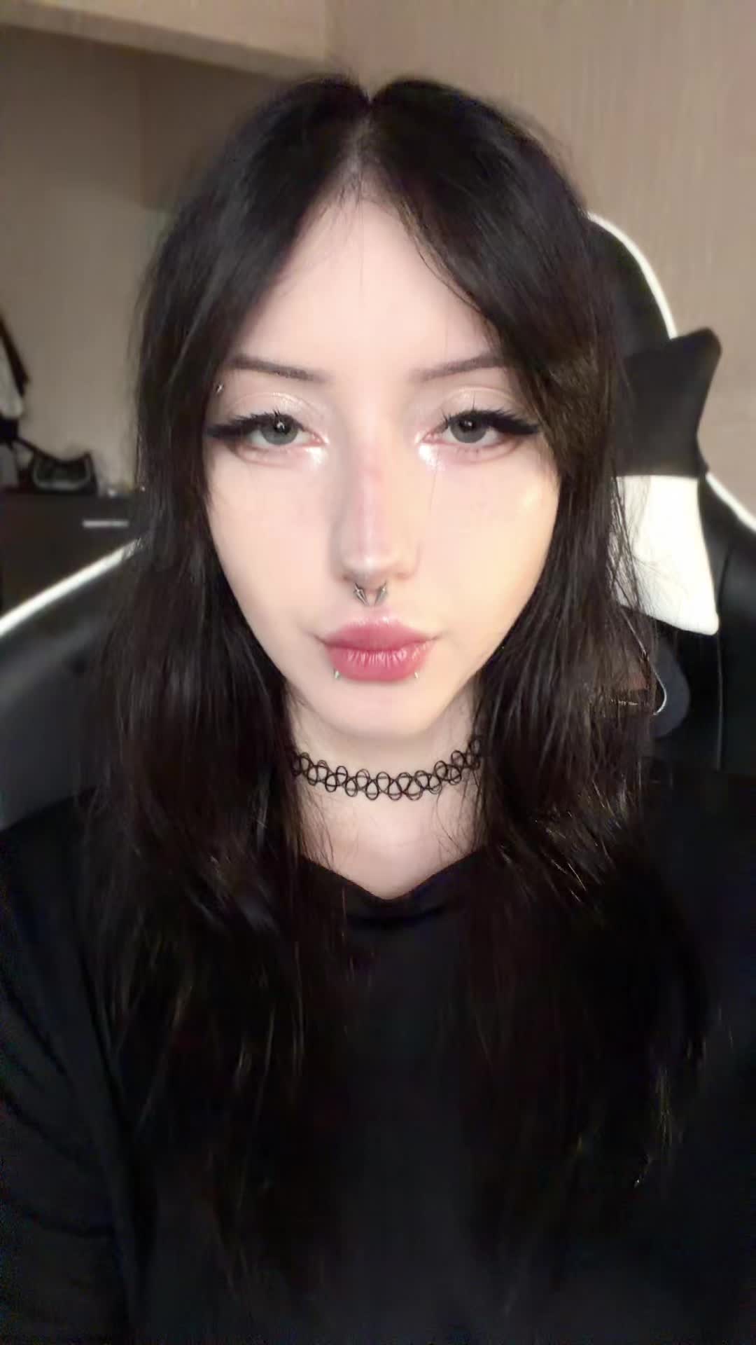 @narzzise