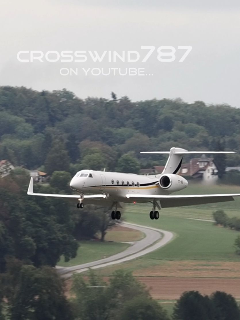 @RWY28