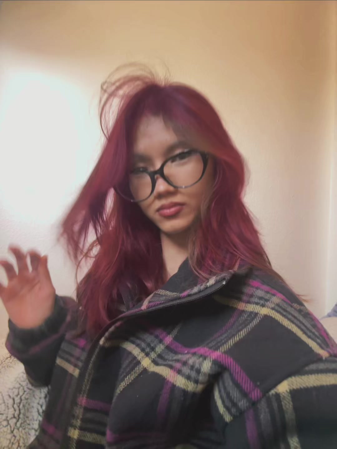 @Critikaaa